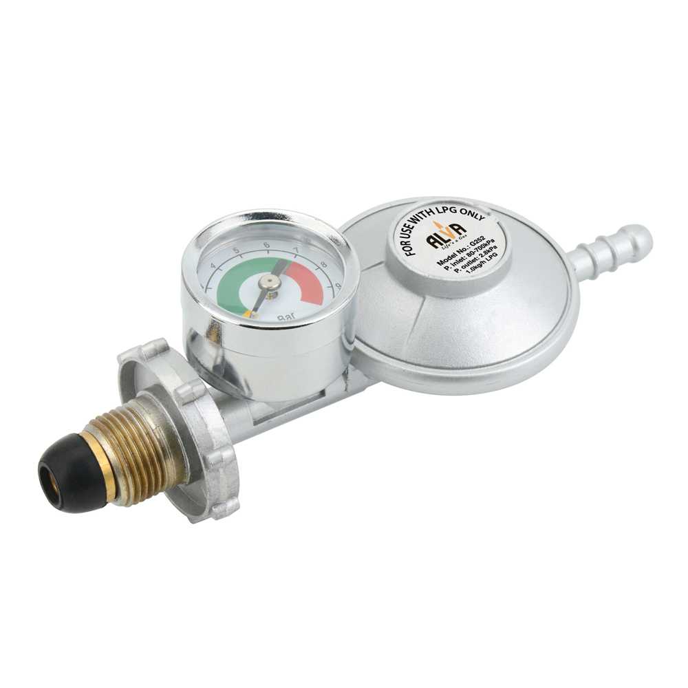 Alva bullnose regulator with pressure gauge
