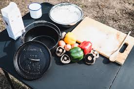 Pre-Seasoned 4.5 QRT Dutch Oven | P92M-09