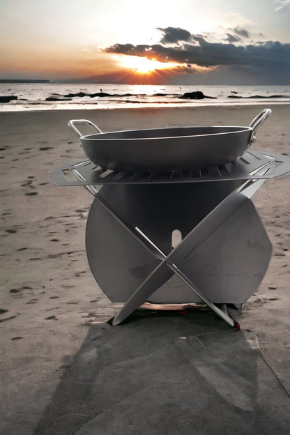 The all-in-one Compact Mini Campers Braai